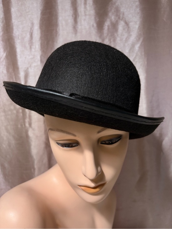 Unbranded Other - Men's Black Bowler Hat with Satin Band